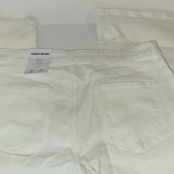 ELIZABETH AND JAMES Pants - Picture 4 of 6